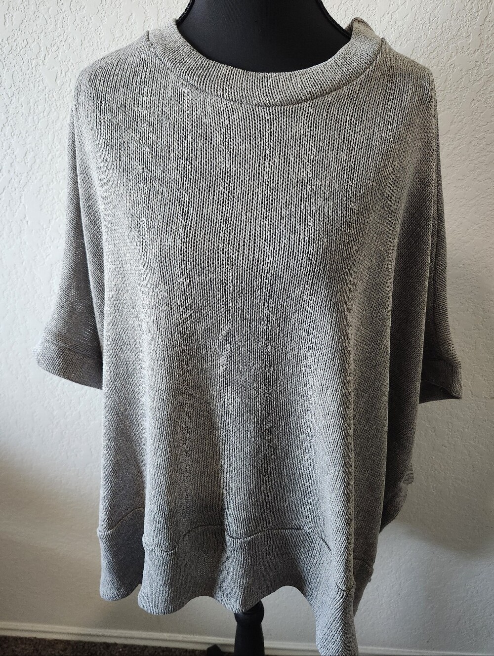 Dear Scarlett S/M Pancho Style Sweater Gray New With Tags